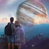 couple in front of jupiter