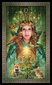 Queen of Pentacles Tarot card in Tarot Grand Luxe Tarot deck